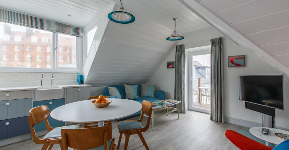 Beachside Sheringham Home